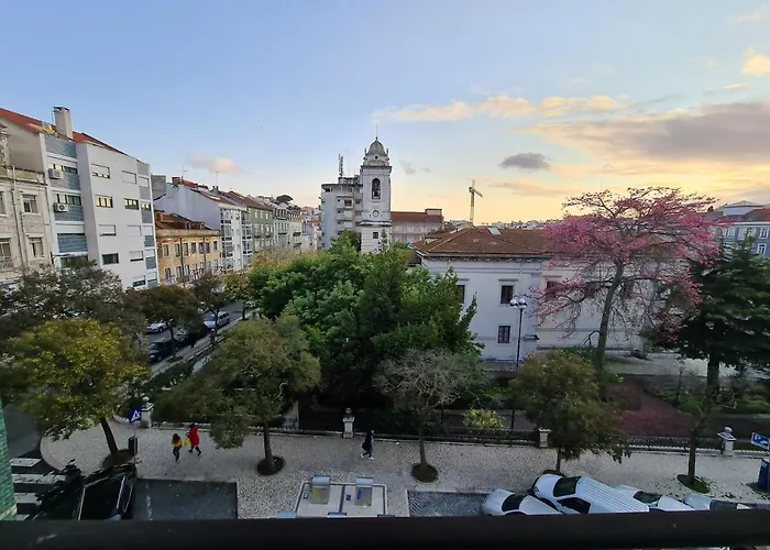 Shangri-la Anjos Panzió Lisboa