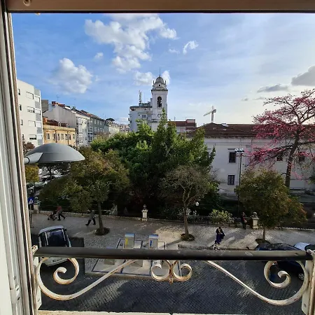 Shangri-la Anjos 2* Lisboa