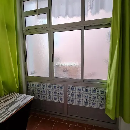 Oda ve Kahvaltı Shangri-la Anjos Lisboa