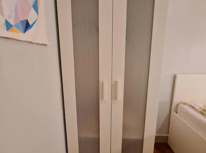 Shangri-la Anjos Bed and breakfast Lisboa