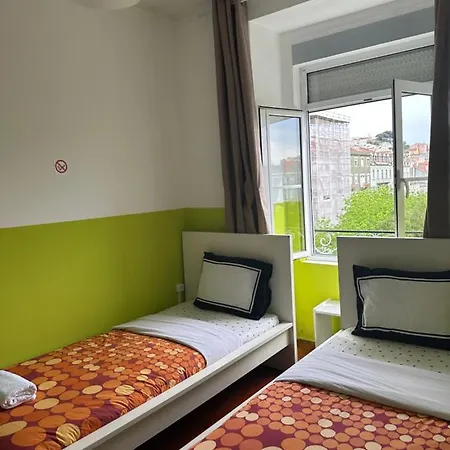 Shangri-La Hostel Anjos Lisboa
