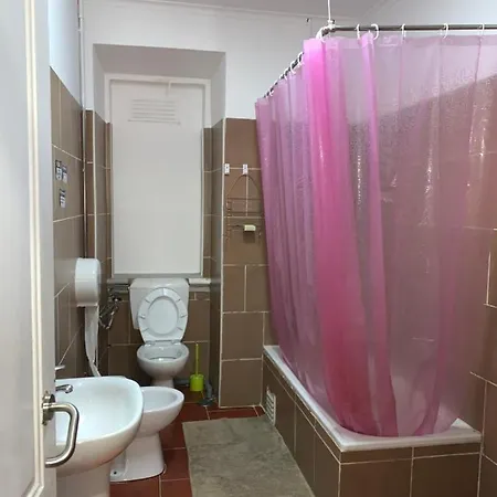 Shangri-la Anjos 2* Lissabon